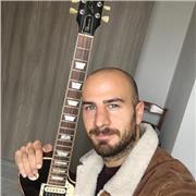 Esplora il Mondo della Musica: Lezioni di Chitarra Personalizzate !